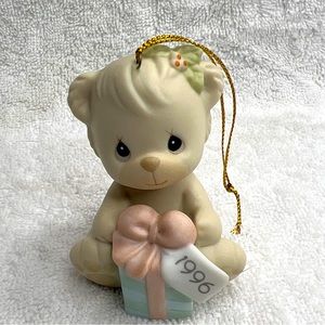 PRECIOUS MOMENTS ORNAMENT WISHING YOU A BEAR-IE MERRY CHRISTMAS Enesco 96